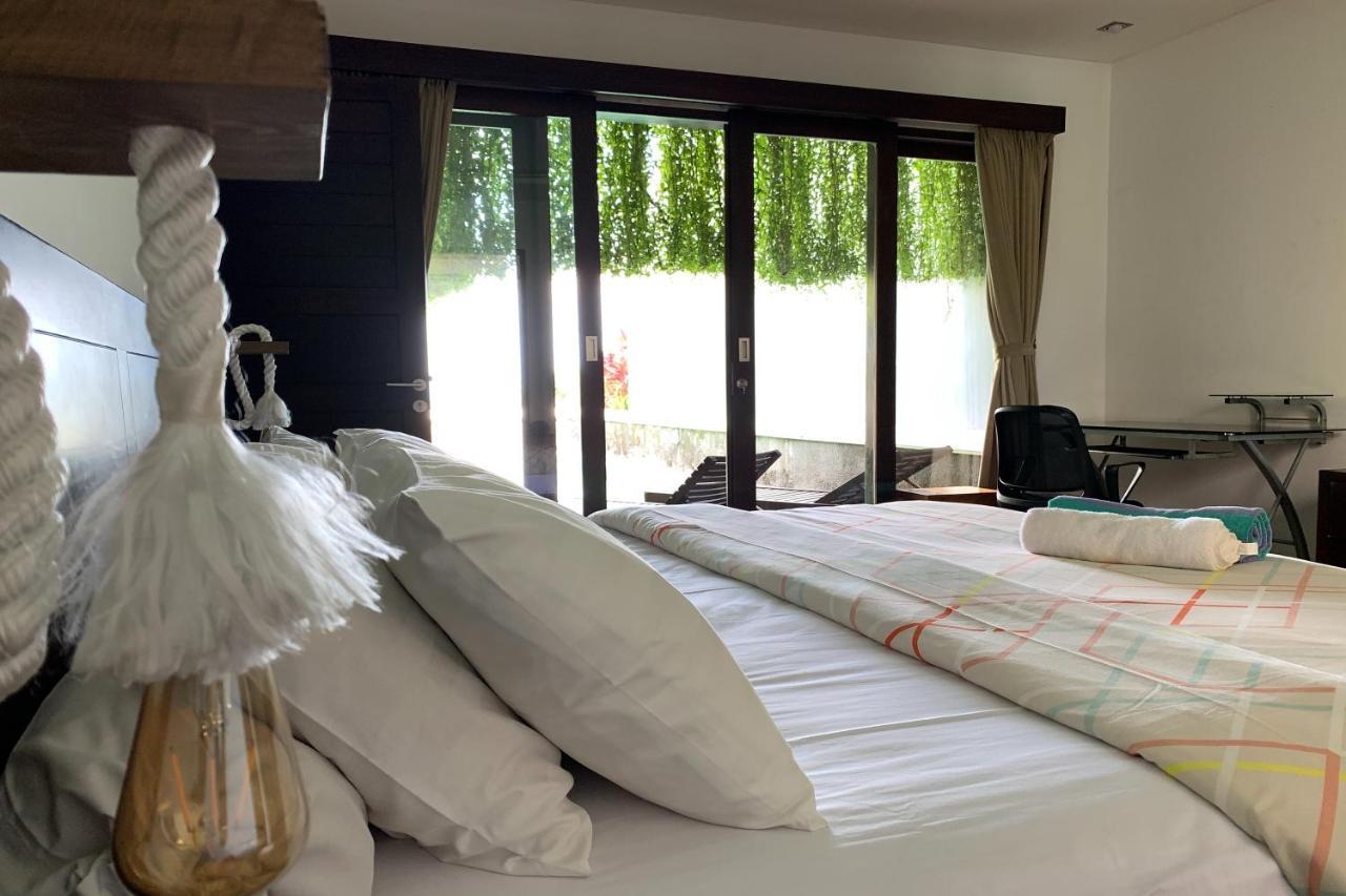 The Ocean Views Luxury Villas & Apartment Улувату Экстерьер фото
