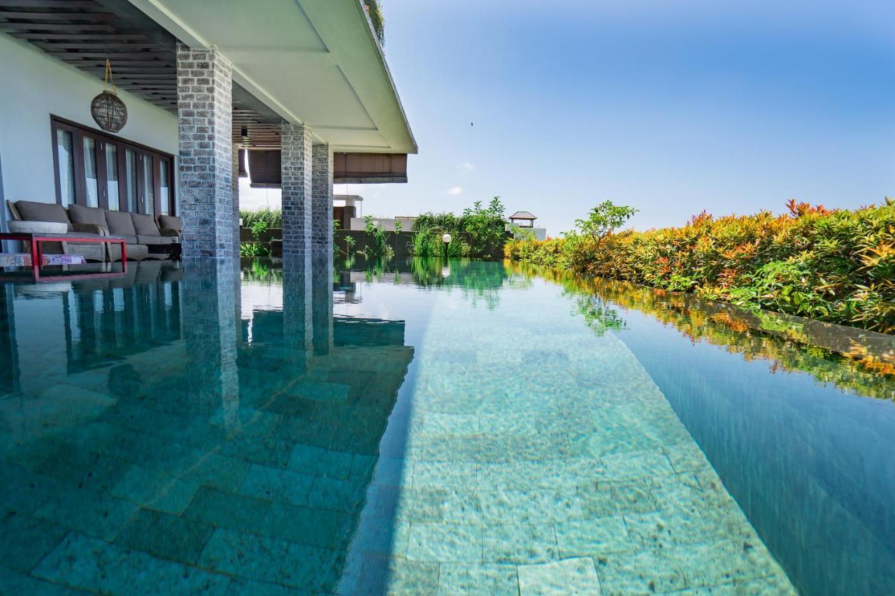 The Ocean Views Luxury Villas & Apartment Улувату Экстерьер фото