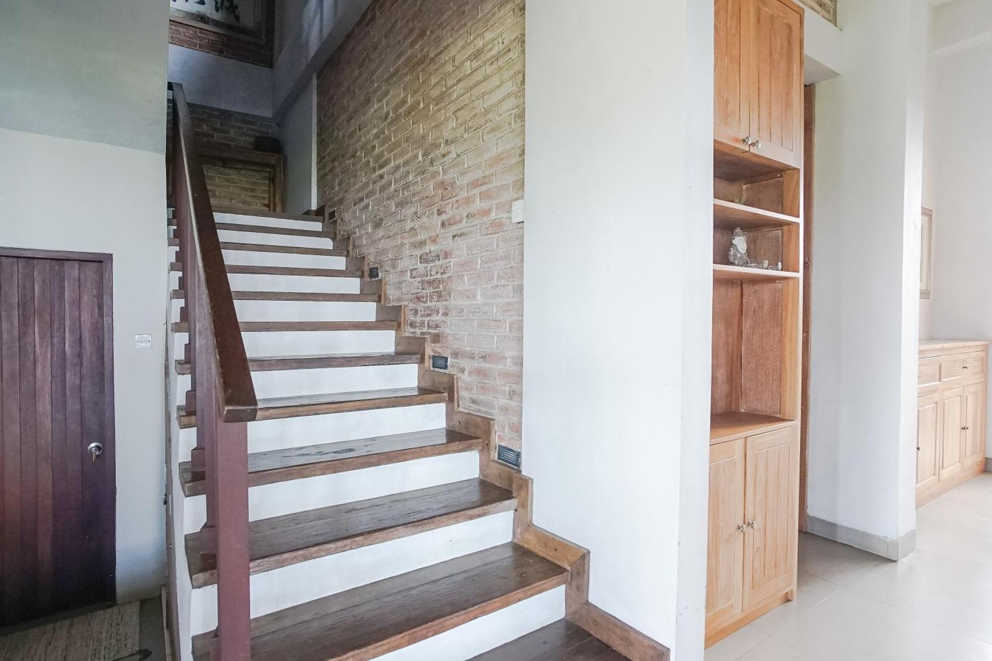 The Ocean Views Luxury Villas & Apartment Улувату Экстерьер фото